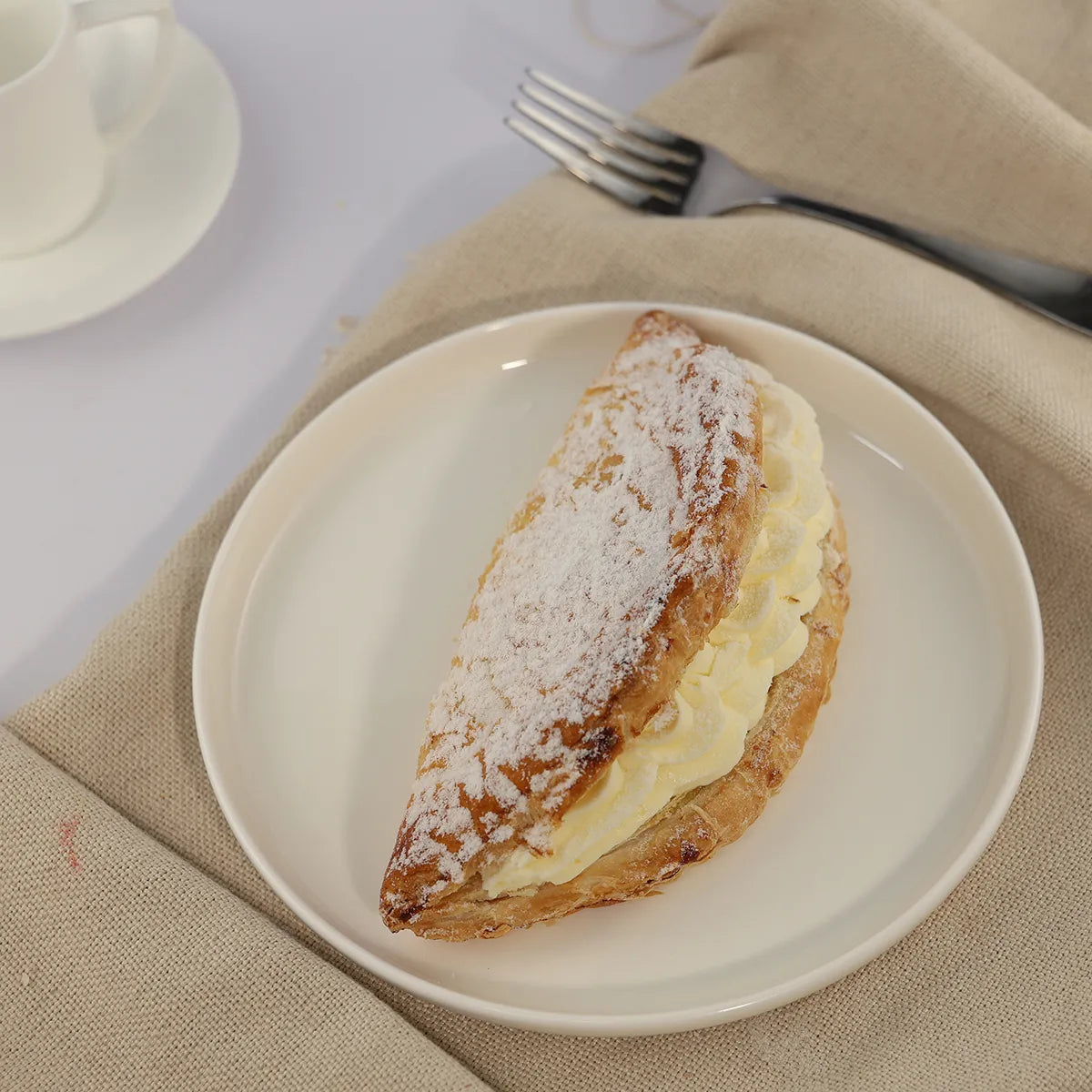 Apple Turnover - Cream
